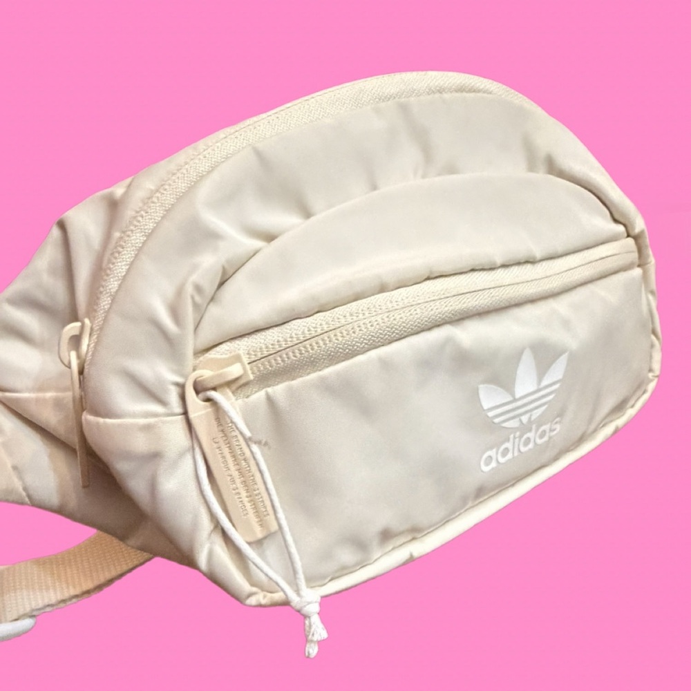 NWOT ADIDAS Cream and white Belt Bag/ wear two ways, never used, tags just off!